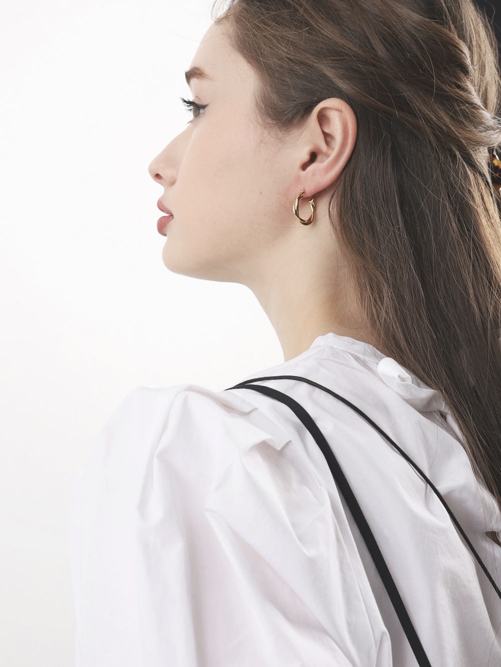 Silver925 Twisted Line Hoop Earrings ES054E ES054E Styling Look - Global B2B Wholesale Accessory