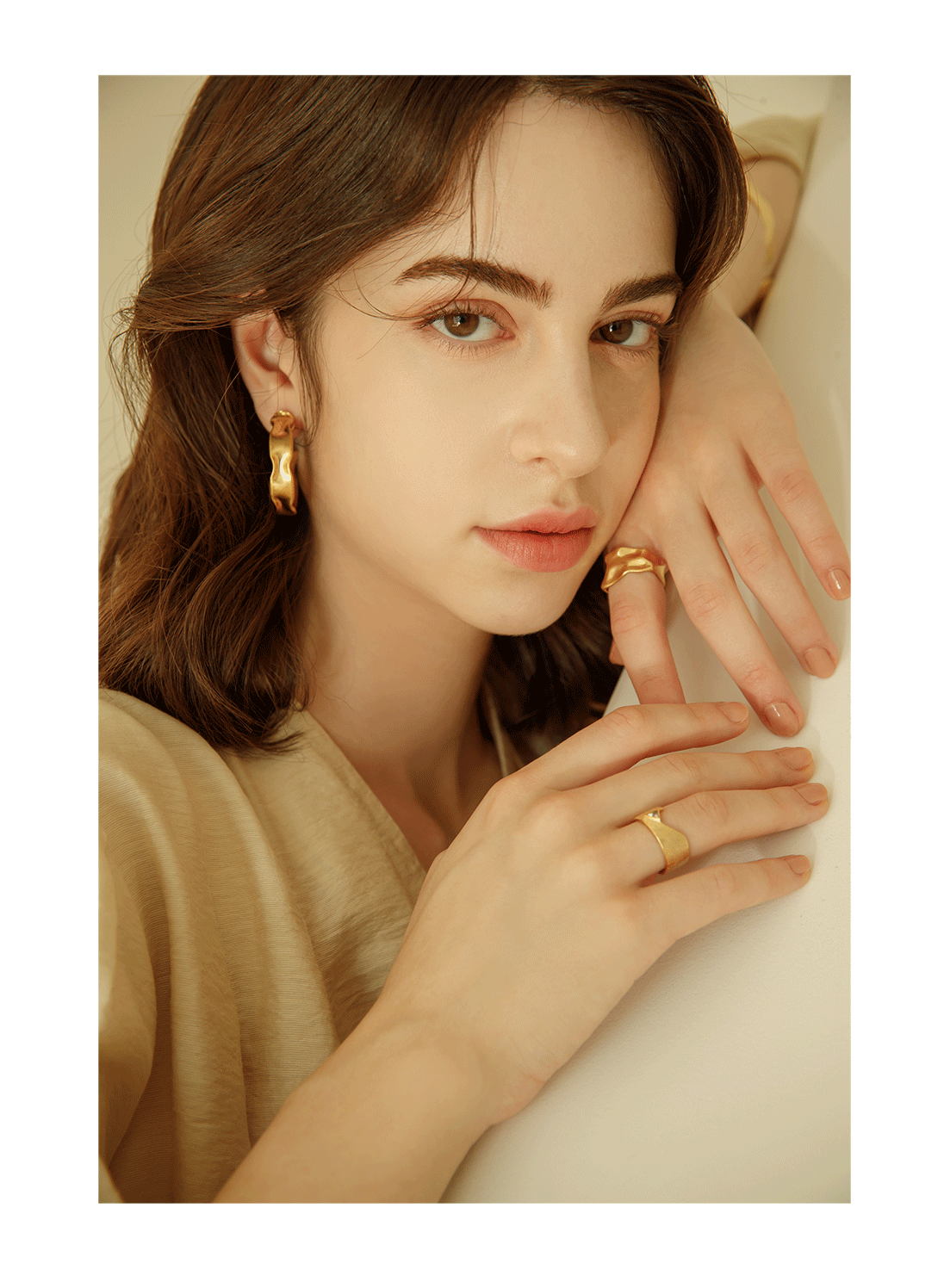 Ozel PB029E Premium Craftsmanship - [Celeb Pick] Lucir Earrrings PB029E
