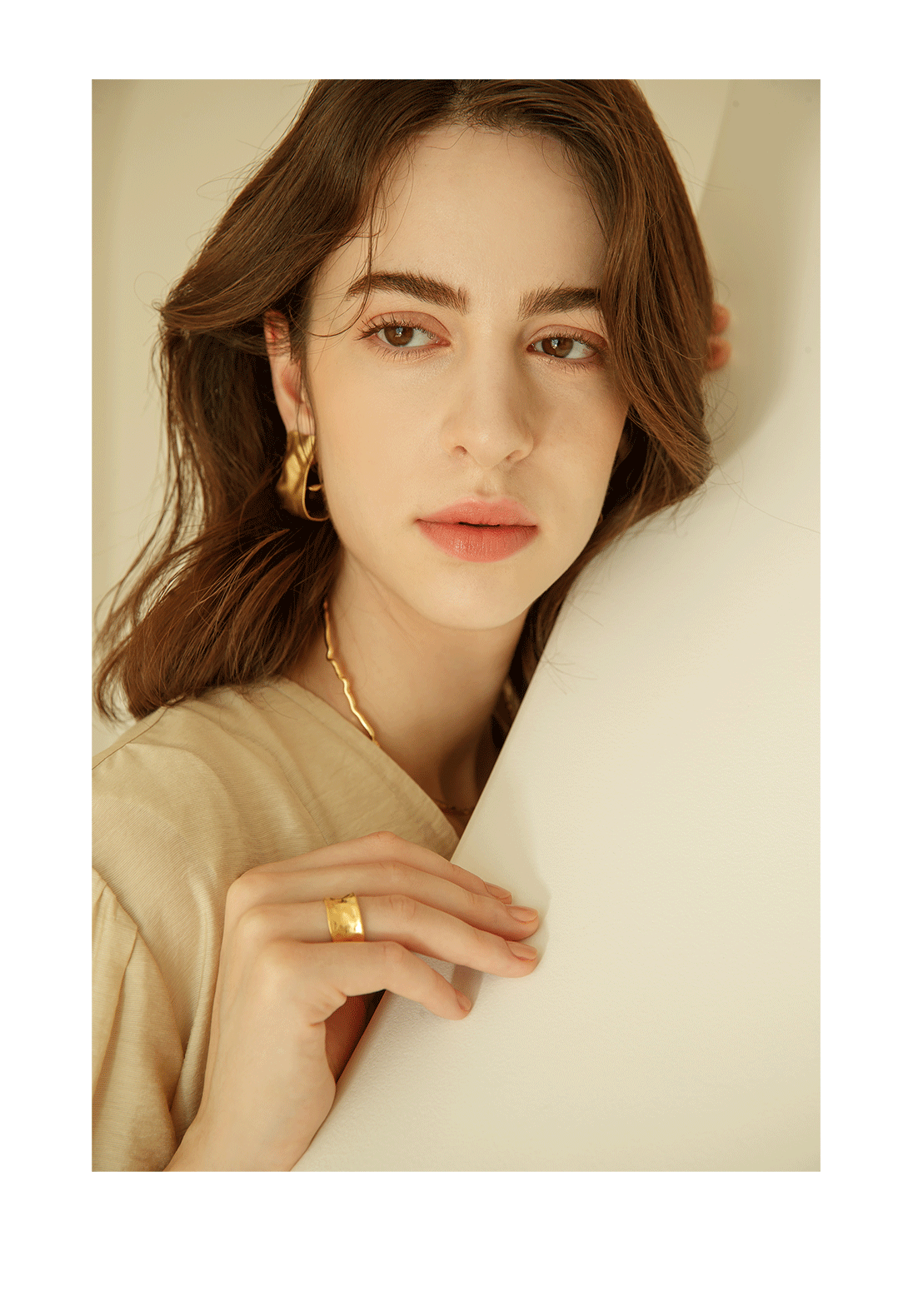 Ozel PB031E Premium Craftsmanship - Liebe Earrings PB031E