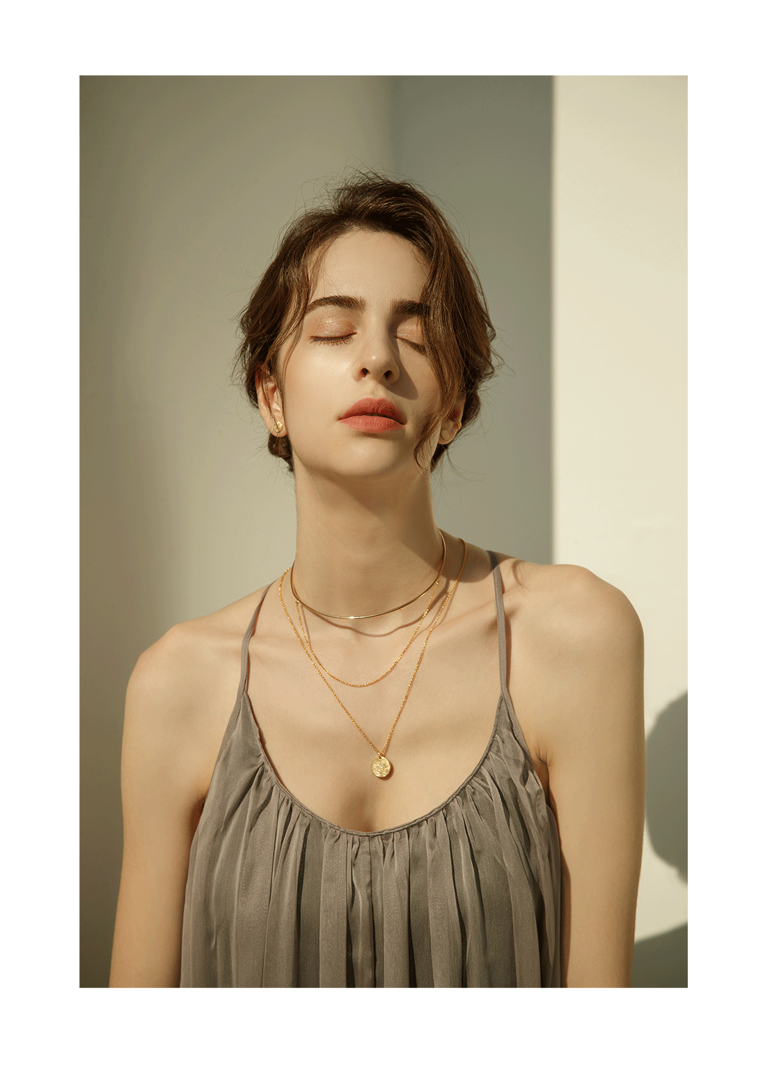 Minimalist Brass Jewelry PB037N - Favorite among K-Drama Actresses