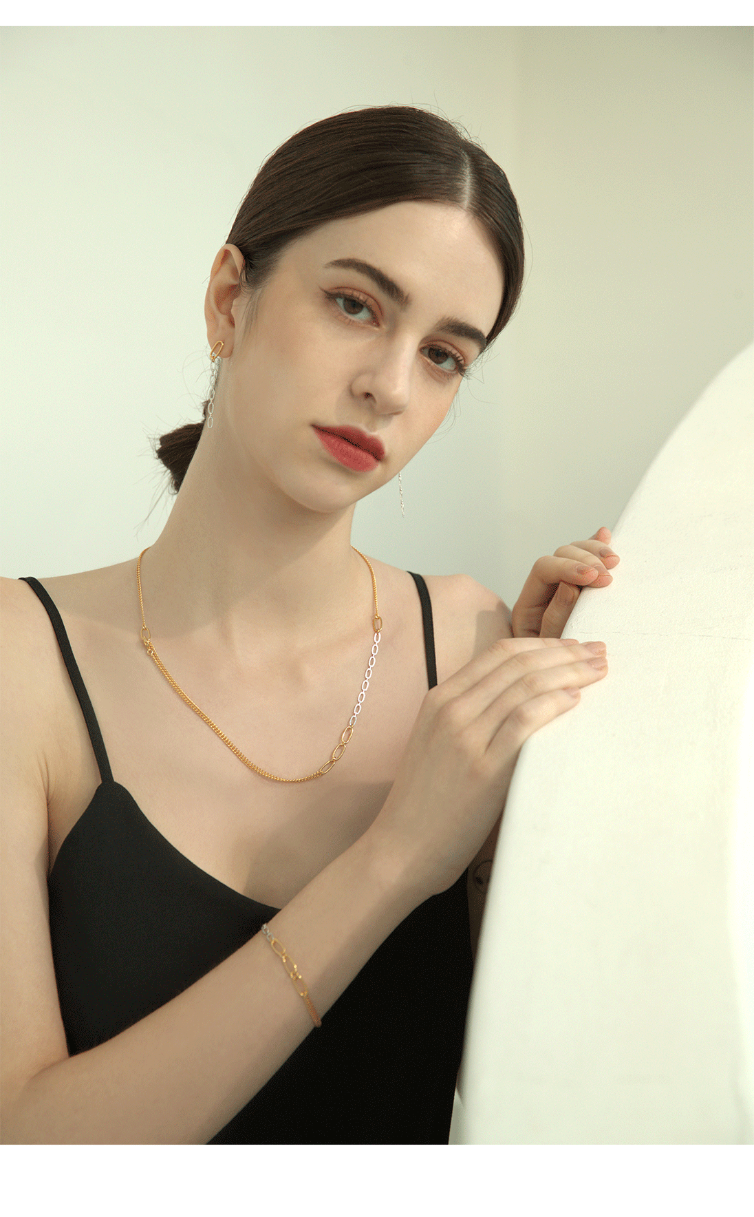 Lunar Bracelet PB038B PB038B Styling Look - Global B2B Wholesale Accessory