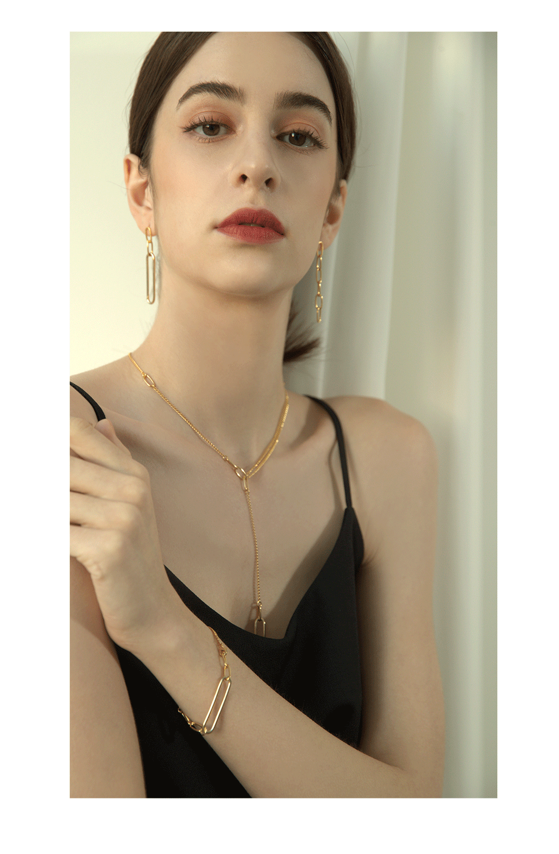 Ozel PB039N Premium Craftsmanship - Solar Necklace PB039N
