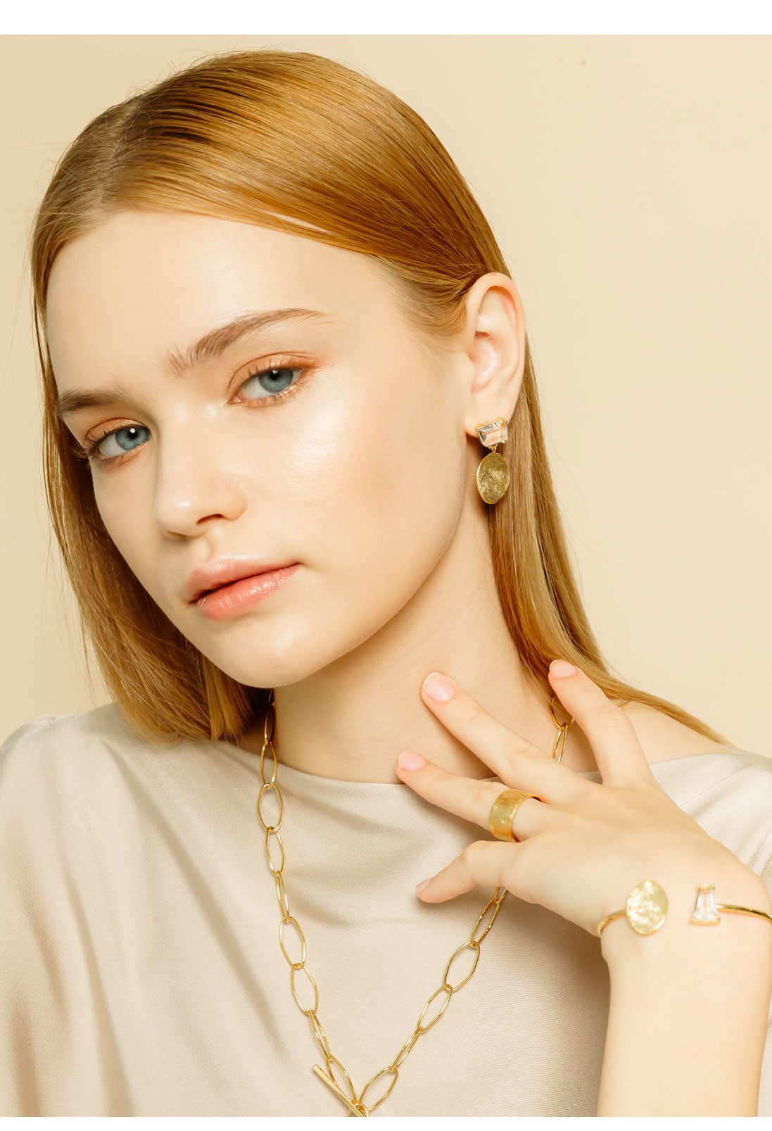 Minimalist Brass Jewelry PB040E - Favorite among K-Drama Actresses