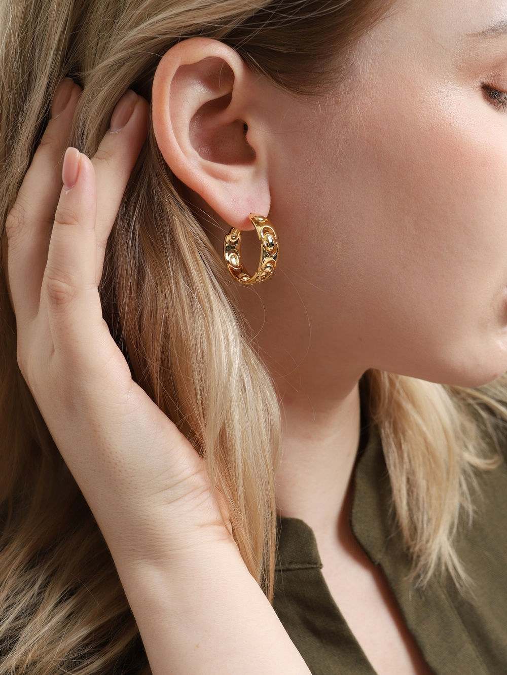 Ozel PB106E Premium Craftsmanship - [Celeb Pick] Chunky Metal Band Hoop Earrings PB106E