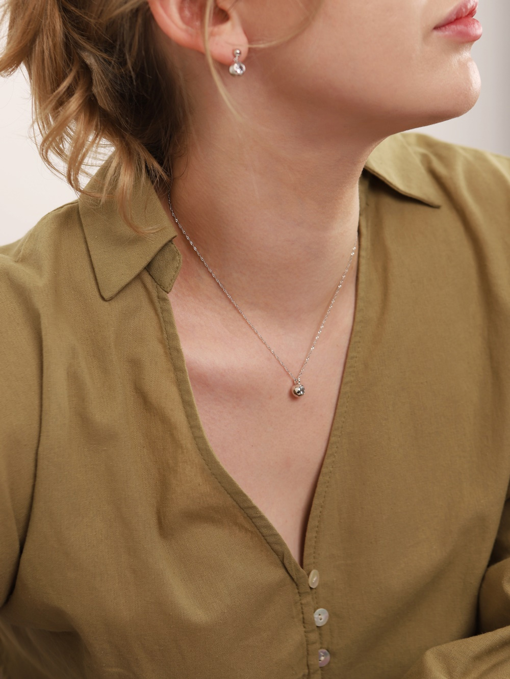 Minimalist Cubic Zirconia Jewelry PB112N - Favorite among K-Drama Actresses