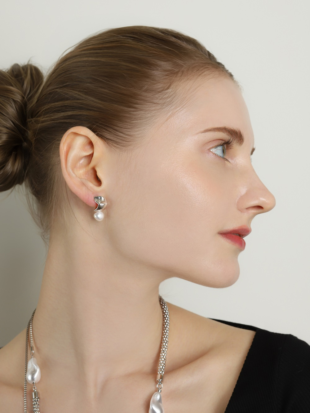 Minimalist Fresh Water Pearl Jewelry PB126E - Favorite among K-Drama Actresses