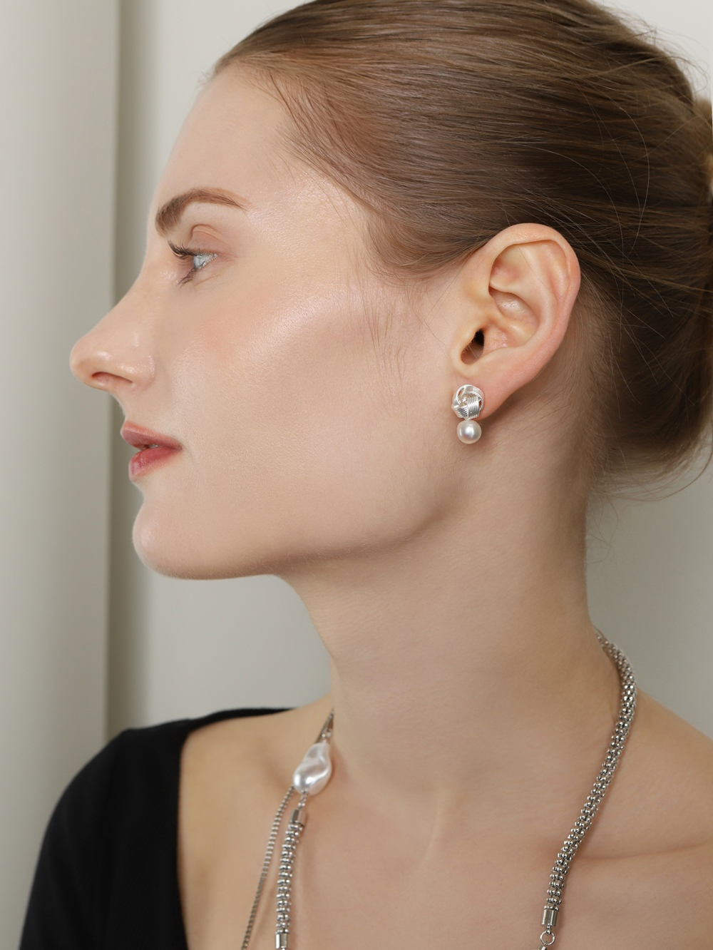 Fresh Water Pearl Wreath Earrings PB127E PB127E Styling Look - Global B2B Wholesale Accessory