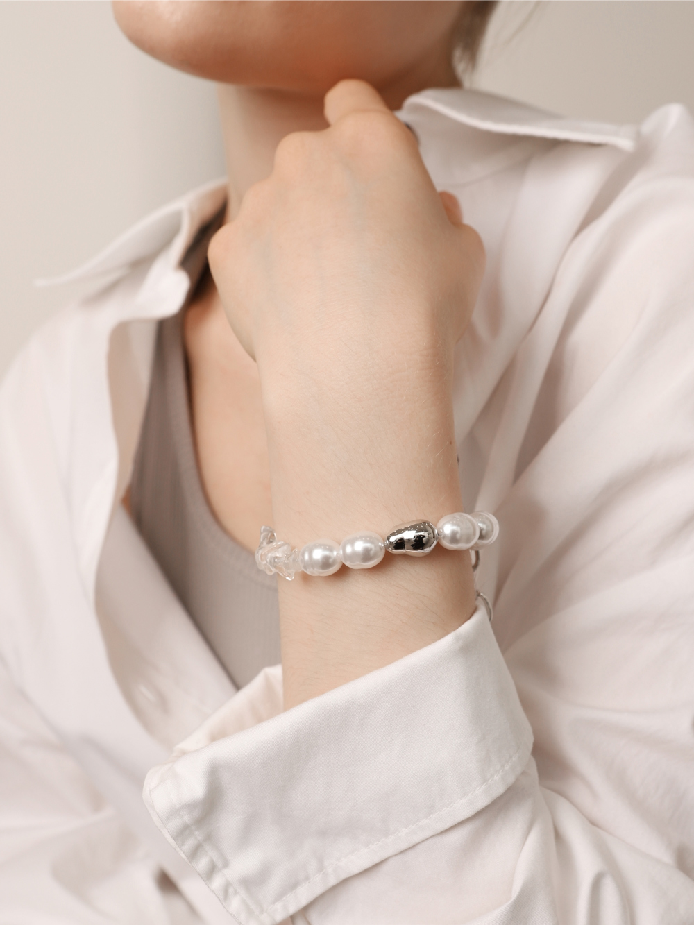 Minimalist Natural Quartz Jewelry PB143B - Favorite among K-Drama Actresses