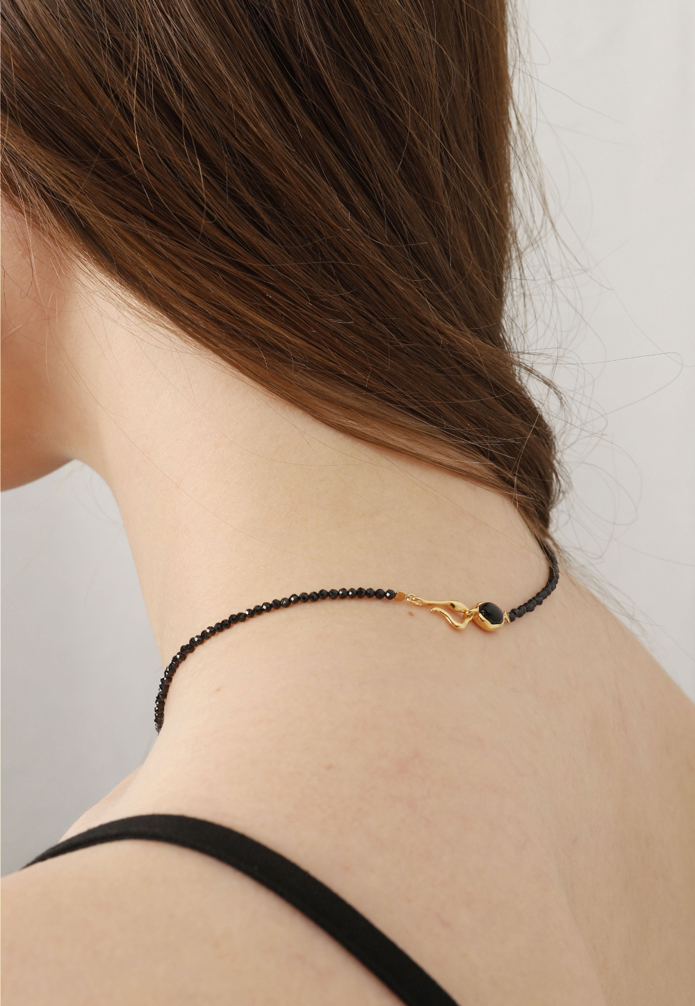 Silver925 Black Stone Necklace PS008N_BK_ONY PS008N_BK_ONY Styling Look - Global B2B Wholesale Accessory