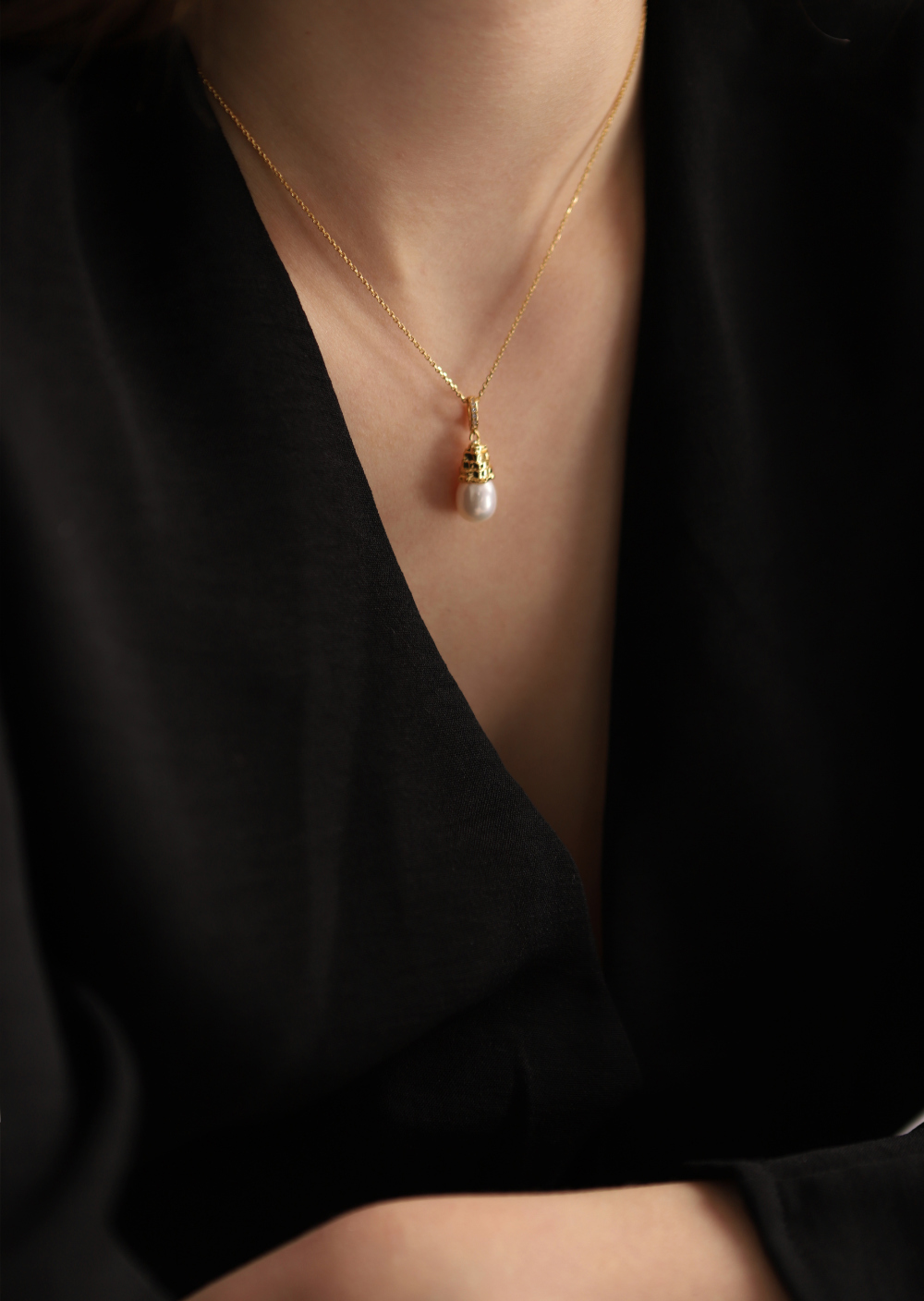 Silver925 Tear Drop Fresh Water Pearl Pendant PS009P PS009P Styling Look - Global B2B Wholesale Accessory