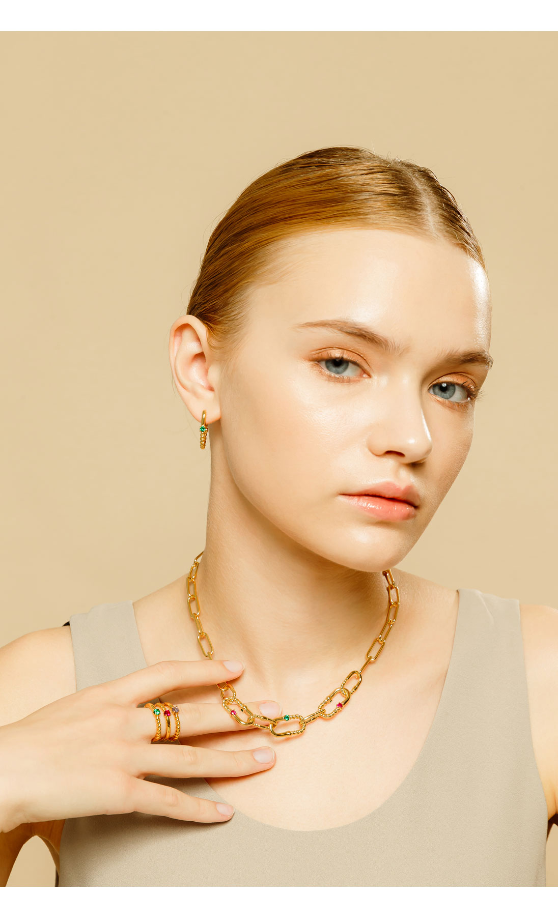 [Celeb Pick] Silver925 Ellipse line Earrings PS019-1E PS019-1E Styling Look - Global B2B Wholesale Accessory
