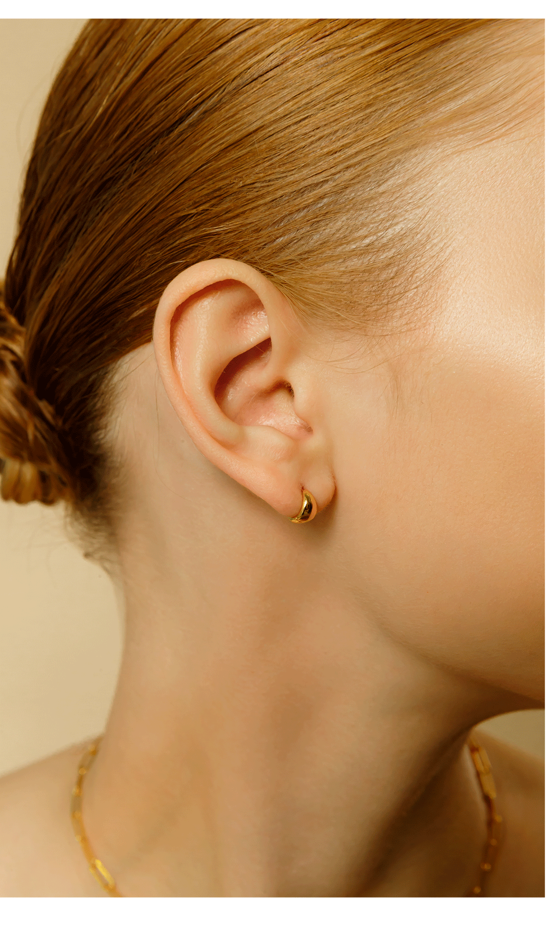 [Celeb Pick] Silver925 S.Trilliant Earrings PS039_S_E PS039_S_E Styling Look - Global B2B Wholesale Accessory