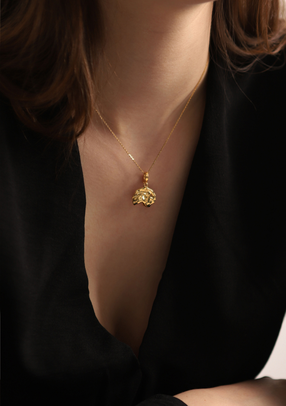 PS069P Detailed View - Worn by K-Pop Idols - Ozel Silver925 Collection