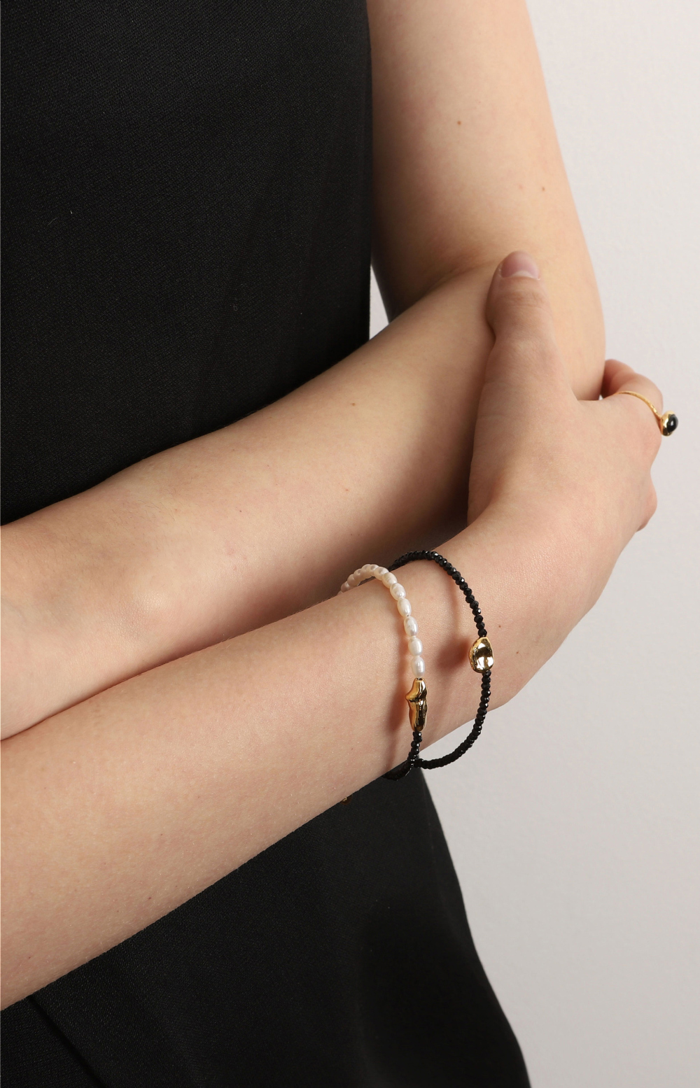 Minimalist Silver925, Black Spinel Jewelry PS078B - Favorite among K-Drama Actresses
