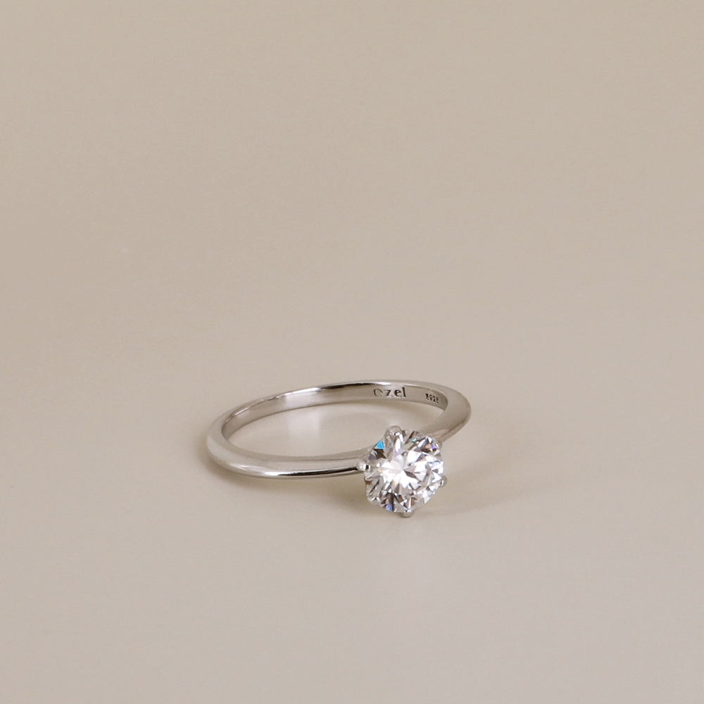 [Custom] Silver925 Moissanite 0.8ct 6 Prong Setting Ring PS091R PS091R Styling Look - Global B2B Wholesale Accessory