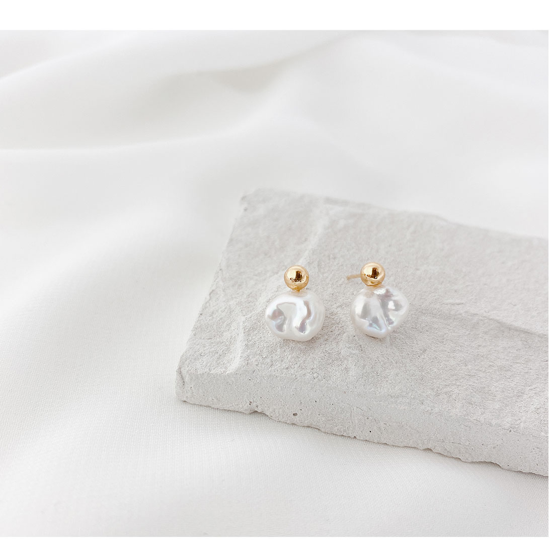 Ozel PS121E Premium Craftsmanship - [Celeb Pick] Silver925 Seed Earrings PS121E