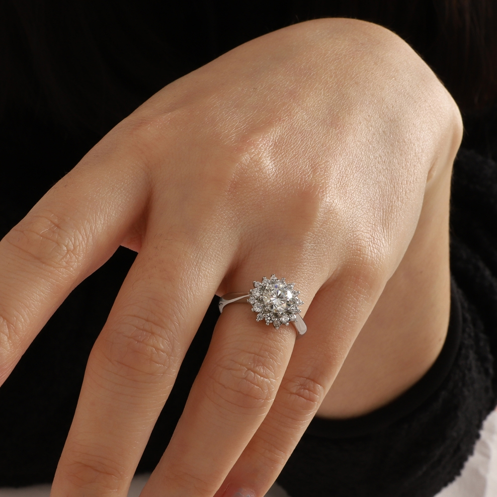 Ozel PS150R Premium Craftsmanship - [Custom] Silver925 Moissanite 1ct Halo Setting Ring PS150R