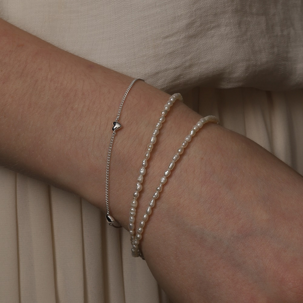 Ozel PS152B Premium Craftsmanship - Silver925 Romantic Mini Dot Heart Bracelet PS152B