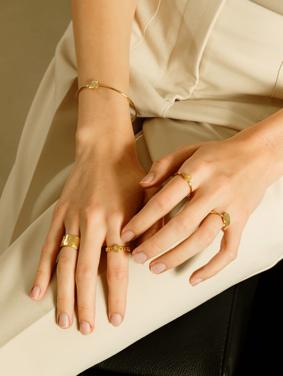 OZEL ORR Bracelet PB001-1B Main Photography
