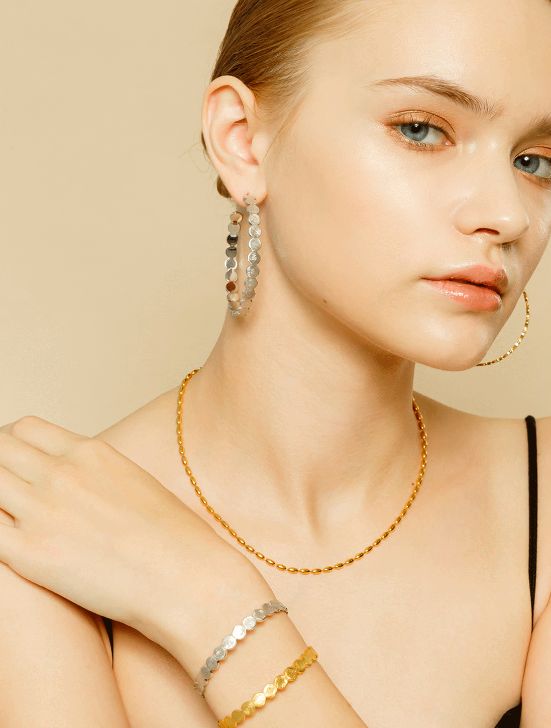 OZEL [Celeb Pick] Infinity Earrings PB019E Main Photography