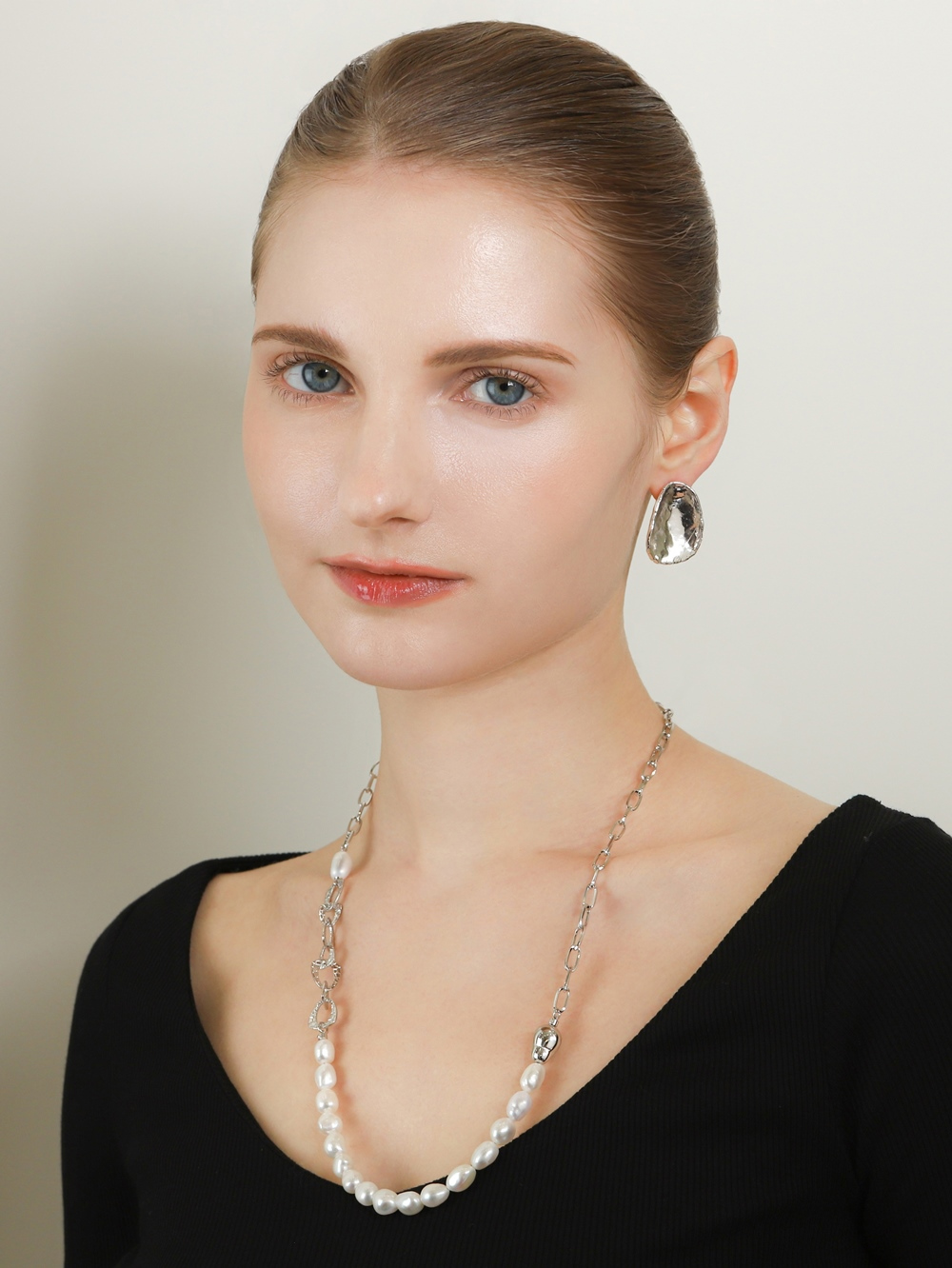 Baroque Pearl Gathering Chain Long Necklace PB133N Detail Cut