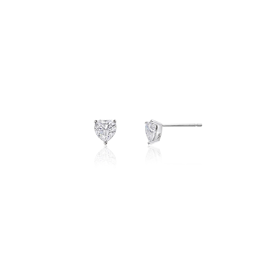 OZEL [Celeb Pick] Silver925 Moissanite 0.5ct Heart Shape Cut Earrings PS116E Main Photography
