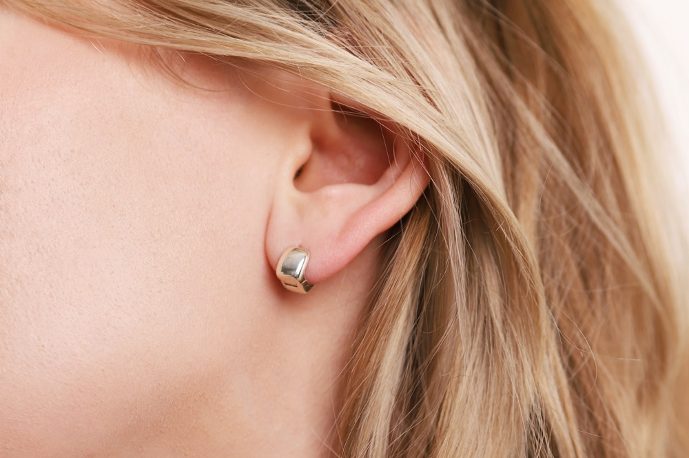 [Celeb Pick] Silver925 Square Earrings PS117E Detail Cut