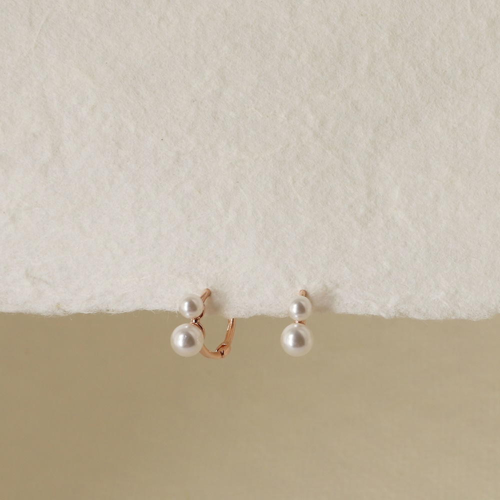 Silver925 Mini 2 Pearl Setting Rosegold Huggie Earrings PS143E Detail Cut
