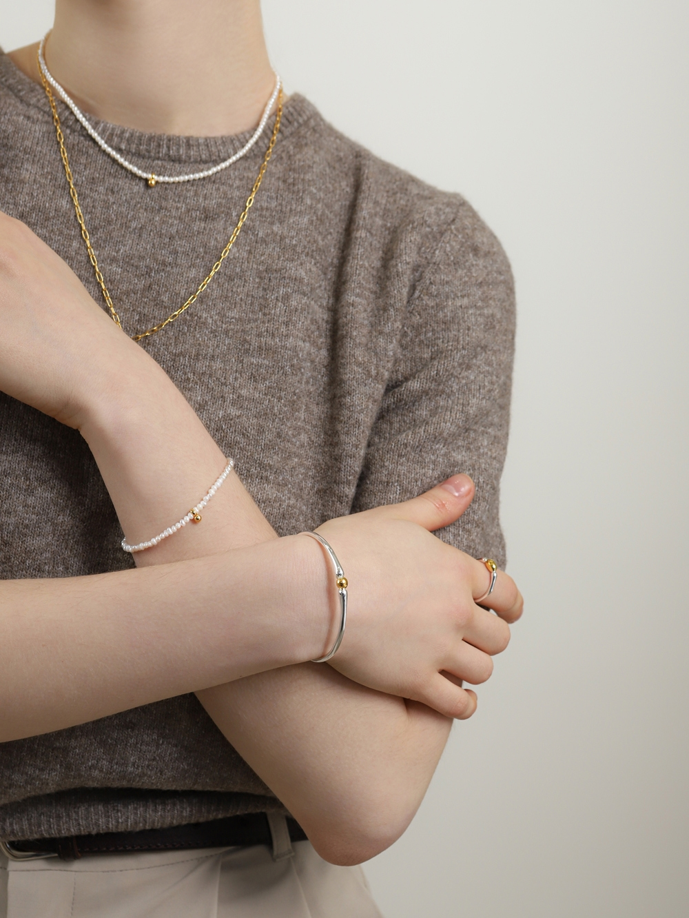 OZEL Silver925 Fresh Water Pearl Gold Point Bracelet PS164B Main Photography