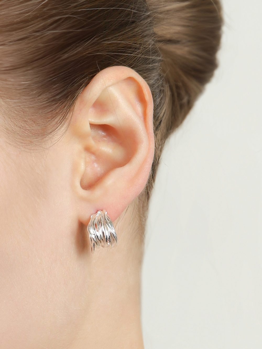 [Celeb Pick] Silve925 Tarae Hoop Earrings PS171E Detail Cut