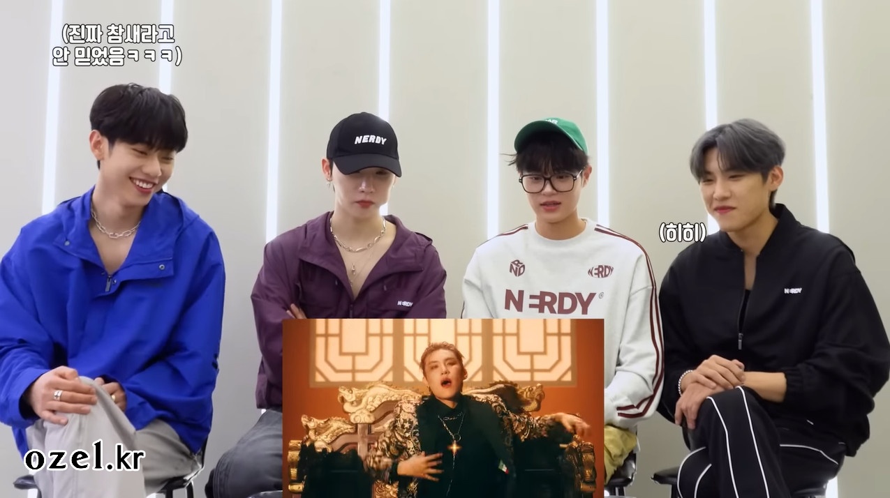 AB6IX 동현 목걸이 - AB6IX 공식 유튜브 오젤(Ozel) 오젤 목걸이 착용 화보 8