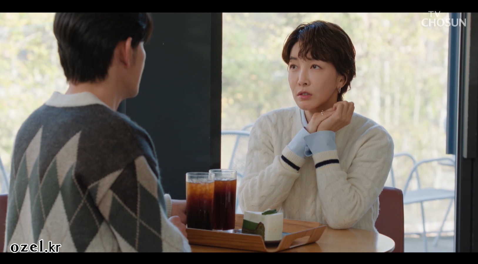 진서연 반지 - TV조선 다음생은 없으니까 오젤(Ozel) 오젤 반지 착용 화보 2