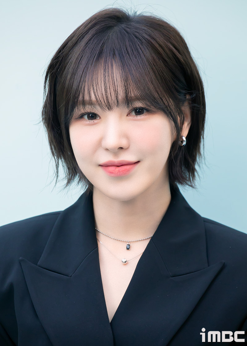 레드벨벳 웬디 목걸이 - 온라인기사 오젤(Ozel) 오젤 목걸이 착용 화보 2