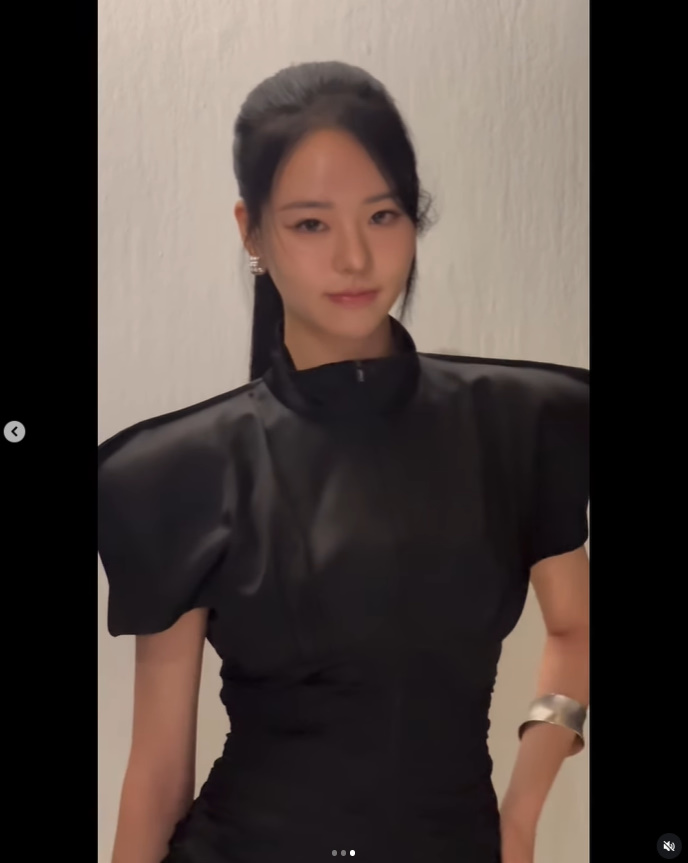 솔로지옥5 박희선 팔찌 - 박희선 공식 인스타그램 오젤(Ozel) 오젤 팔찌 착용 화보 8