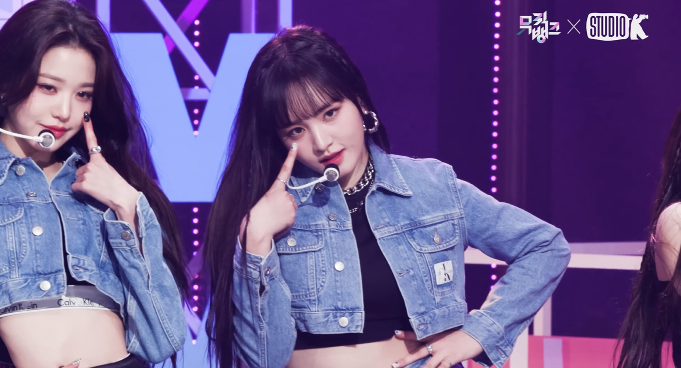 아이브 리즈 귀걸이 - KBS K-POP 유튜브 (얼빡직캠) 오젤(Ozel) 오젤 귀걸이 착용 화보 6