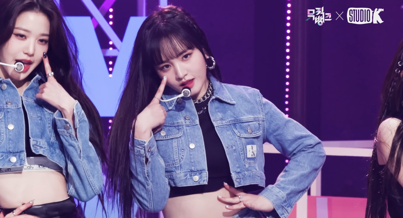 아이브 리즈 귀걸이 - KBS K-POP 유튜브 (얼빡직캠) 오젤(Ozel) 오젤 귀걸이 착용 화보 9