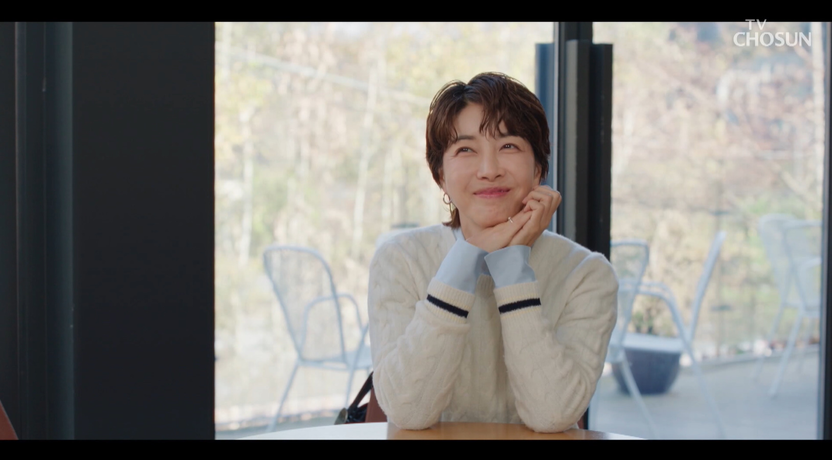 진서연 반지 - TV조선 다음생은 없으니까 오젤(Ozel) 오젤 반지 착용 화보 7