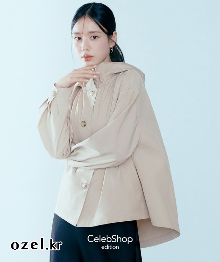 안은진 귀걸이 - 셀렙샵 공식 홈페이지 오젤(Ozel) 오젤 귀걸이 3 착용 화보 2