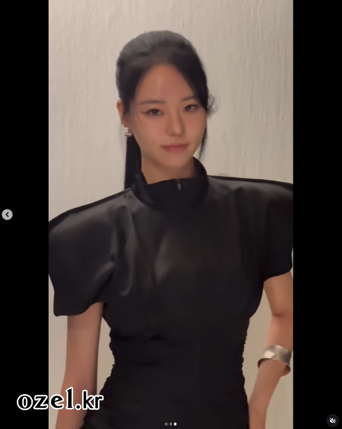 솔로지옥5 박희선 팔찌 - 박희선 공식 인스타그램 오젤(Ozel) 오젤 팔찌 착용 화보 8