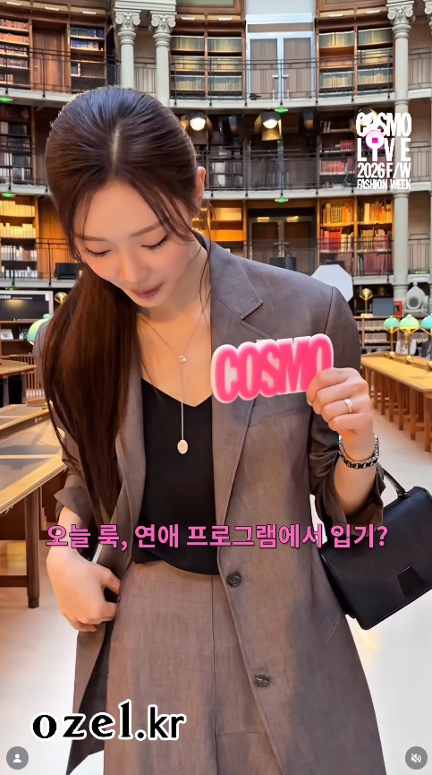이시안 목걸이 - 코스모폴리탄 공식 인스타그램 오젤(Ozel) 오젤 목걸이 착용 화보 9