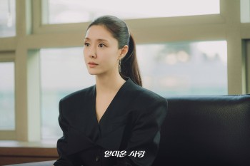 한국에서 만든 귀걸이, 홍콩에서 먼저 팔린 사연