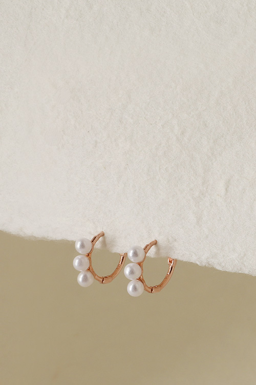 Silver925 Mini 3 Pearl Setting Rosegold Huggie Earrings PS144E