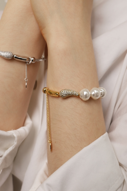Cubic Pavé Waterdrop Pearl Bracelet PB144B