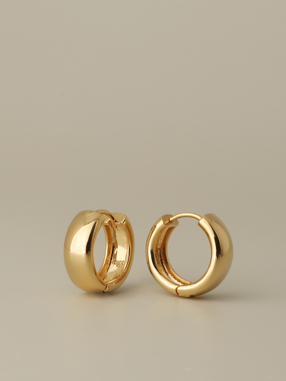 Silver925 Glossy Bold Ring Huggy Earrings PS097E