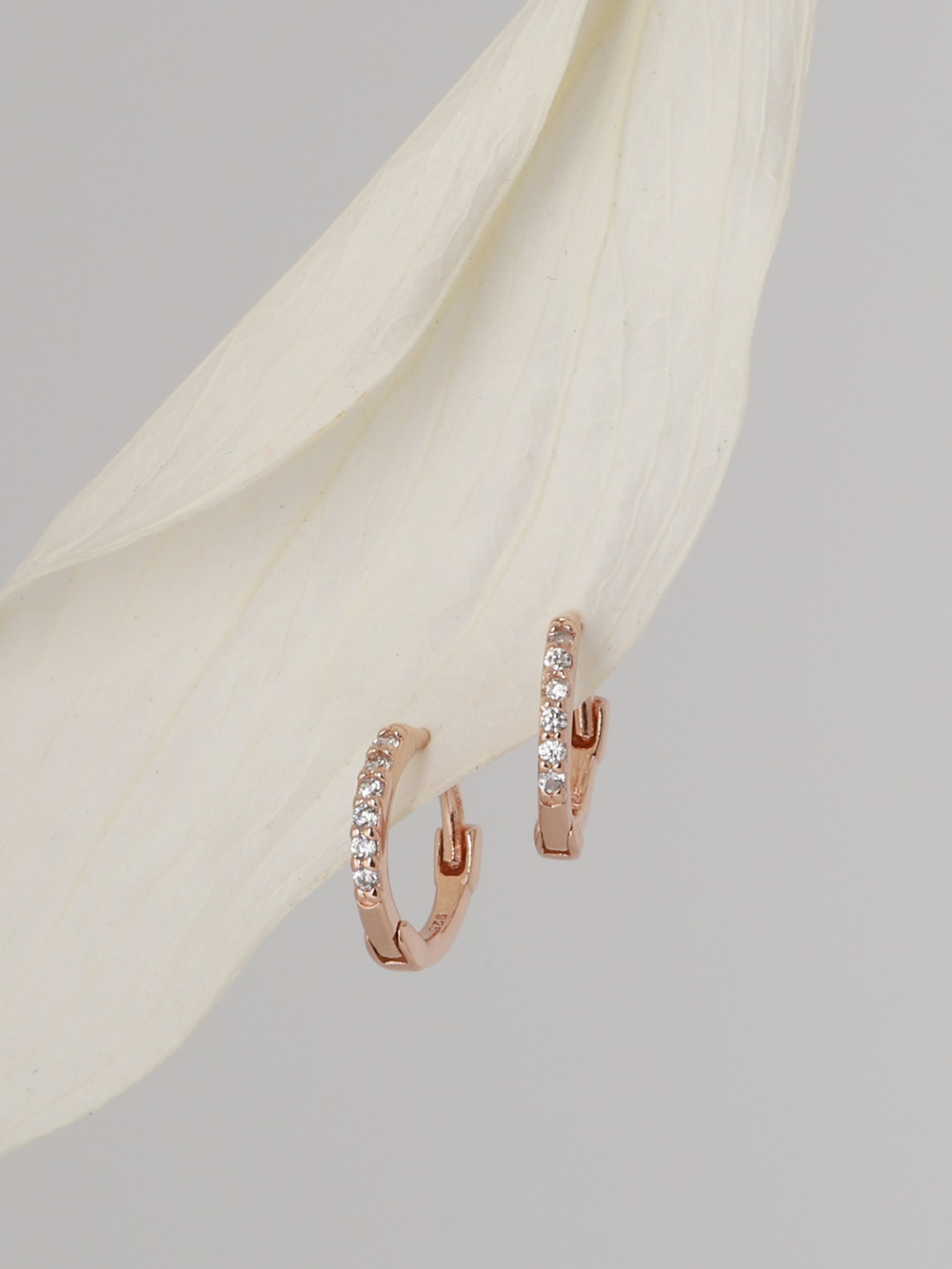 Silver925 Simple CZ Huggie Earrings PS124E