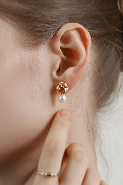 Fresh Water Pearl Wreath Earrings PB127E