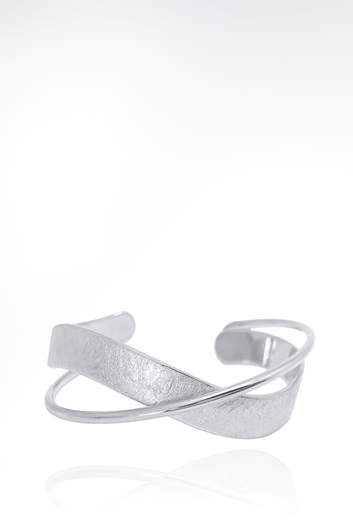 Wire Curve Signature Texture Bangle Bracelet PB046B