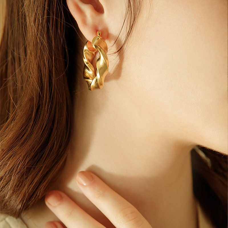 [Celeb Pick] Enlace Earrings PB030E