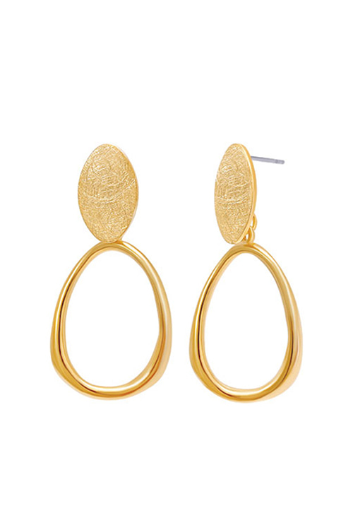 Free Curve Earrings PB088E